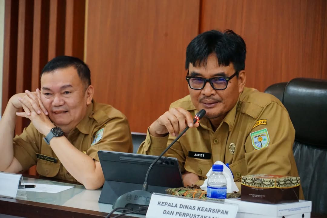 Kegiatan Arsiparis 6